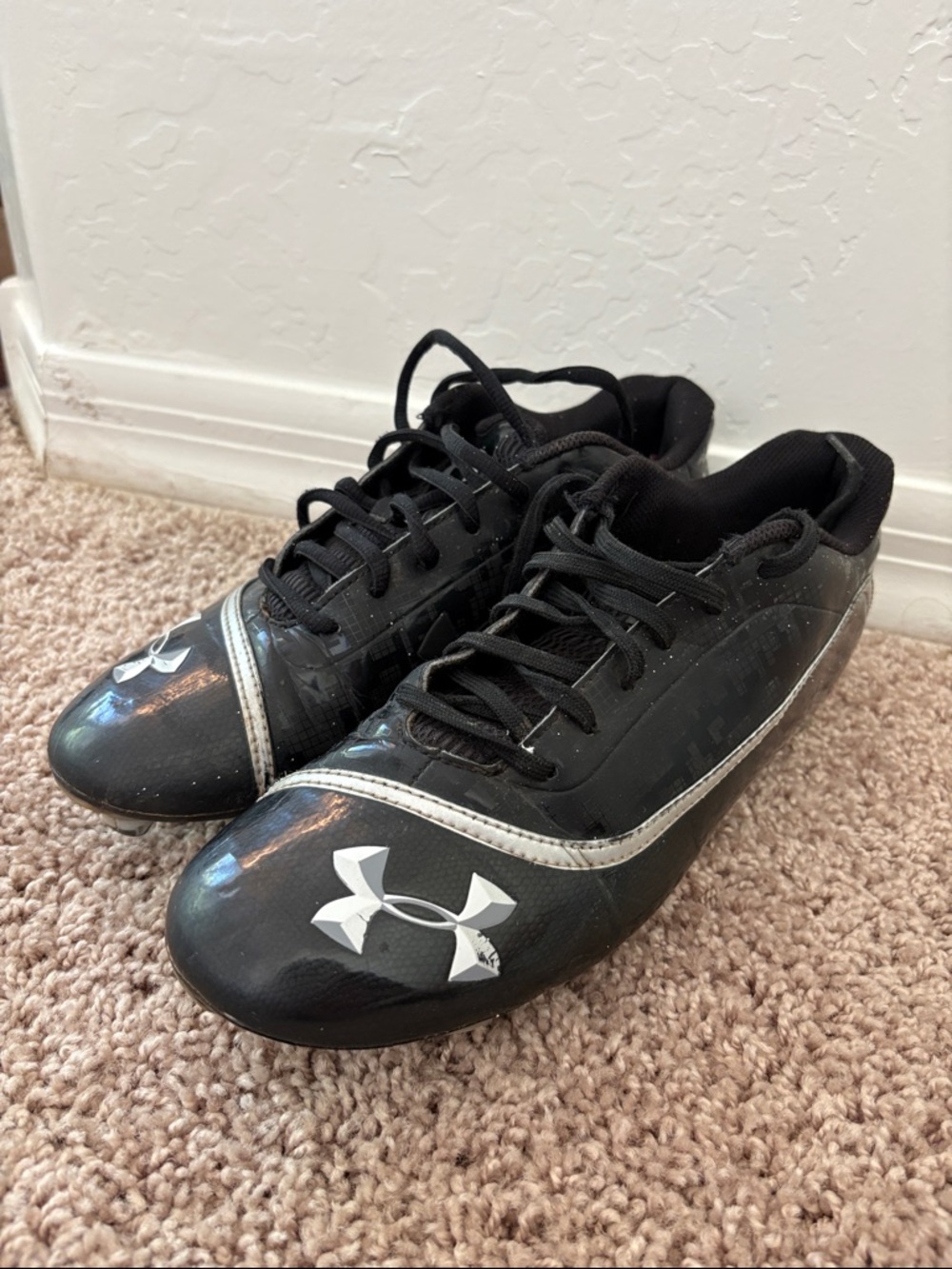 Under Armour Blur Phantom Low D Football Cleats 1226976-001 Black - Mens 8